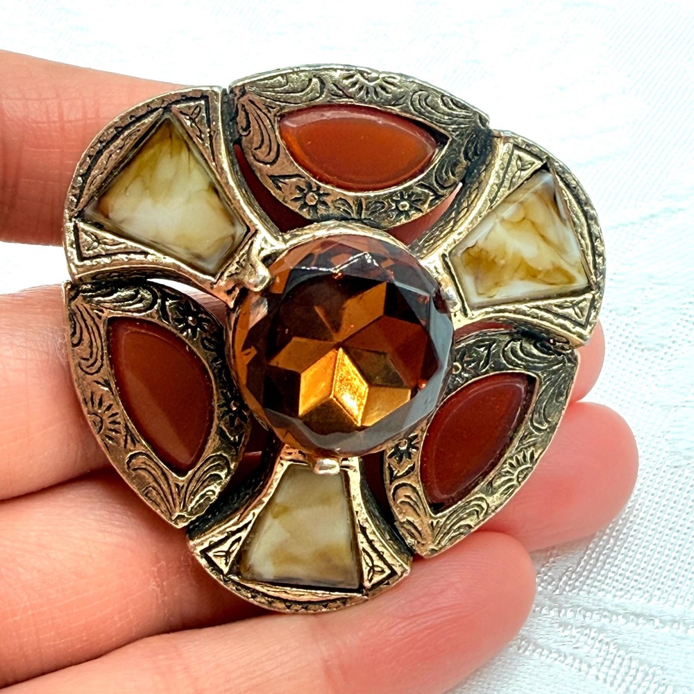 Vintage Miracle Agate Art Glass and Glass Celtic Victorian Revival Brooch